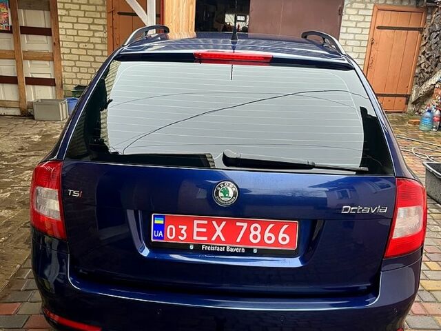 Синій Шкода Октавія, об'ємом двигуна 1.8 л та пробігом 255 тис. км за 8700 $, фото 5 на Automoto.ua