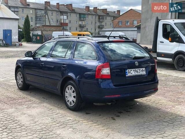 Синий Шкода Октавия, объемом двигателя 1.4 л и пробегом 266 тыс. км за 5800 $, фото 3 на Automoto.ua