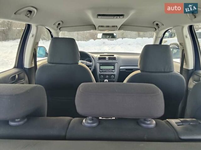 Синій Шкода Октавія, об'ємом двигуна 1.6 л та пробігом 177 тис. км за 7350 $, фото 22 на Automoto.ua