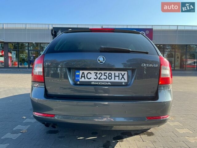 Синій Шкода Октавія, об'ємом двигуна 1.8 л та пробігом 215 тис. км за 7800 $, фото 5 на Automoto.ua