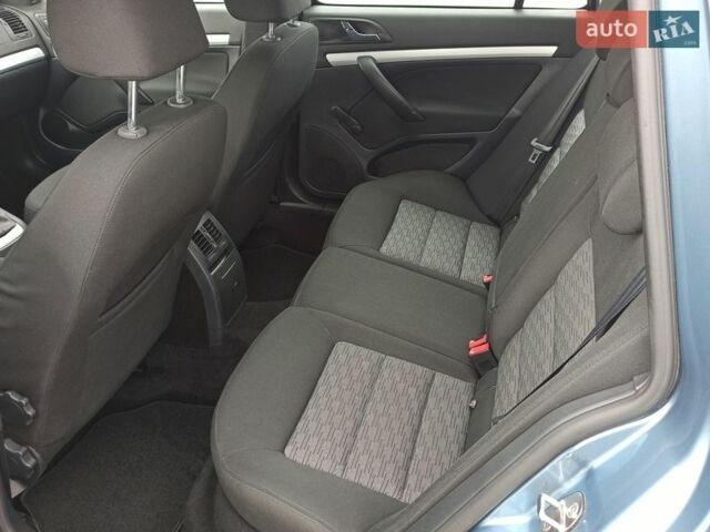 Синий Шкода Октавия, объемом двигателя 1.6 л и пробегом 174 тыс. км за 8900 $, фото 29 на Automoto.ua