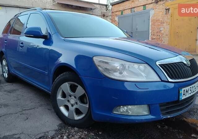 Синій Шкода Октавія, об'ємом двигуна 1.8 л та пробігом 264 тис. км за 5299 $, фото 8 на Automoto.ua