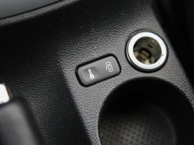 Шкода Октавія 2009 у Харкові на Automoto.ua Синій Шкода Октавія, об'ємом двигуна 1.6 л та пробігом 249 тис. км за 6999 $, фото 17 на Automoto.ua