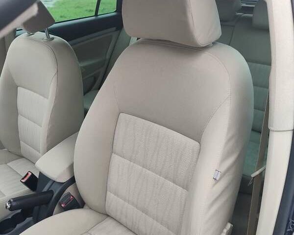 Синий Шкода Октавия, объемом двигателя 1.4 л и пробегом 249 тыс. км за 7200 $, фото 37 на Automoto.ua