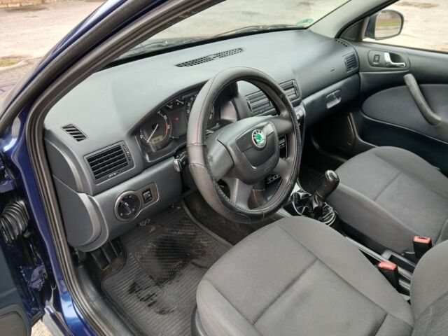 Синий Шкода Октавия, объемом двигателя 0 л и пробегом 183 тыс. км за 6500 $, фото 11 на Automoto.ua