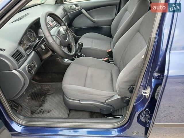 Синий Шкода Октавия, объемом двигателя 1.6 л и пробегом 181 тыс. км за 6500 $, фото 12 на Automoto.ua