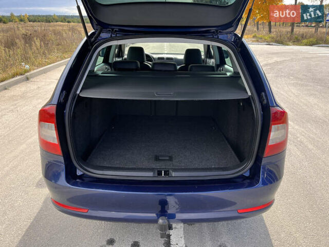 Синий Шкода Октавия, объемом двигателя 1.8 л и пробегом 223 тыс. км за 7600 $, фото 16 на Automoto.ua