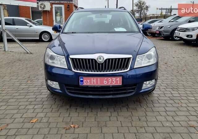 Синій Шкода Октавія, об'ємом двигуна 1.4 л та пробігом 235 тис. км за 7500 $, фото 6 на Automoto.ua