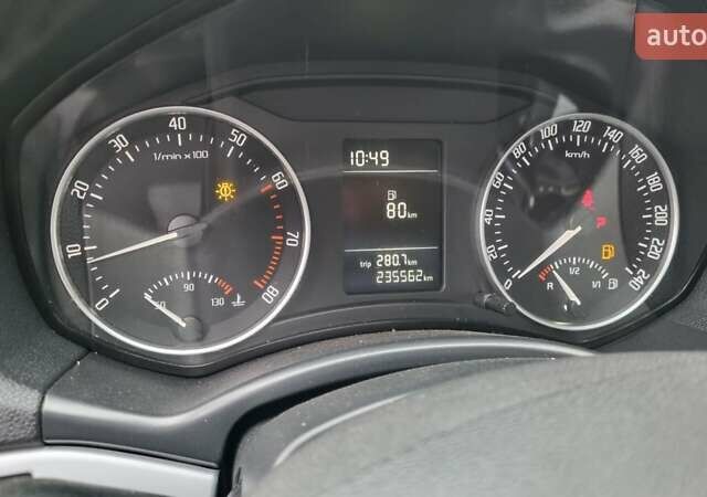 Синій Шкода Октавія, об'ємом двигуна 1.4 л та пробігом 235 тис. км за 7500 $, фото 8 на Automoto.ua