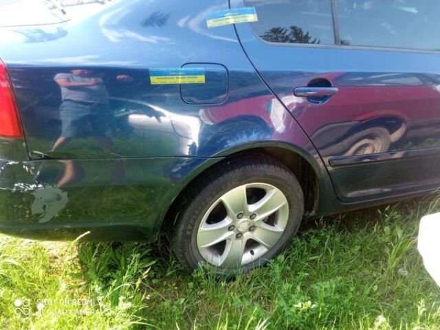 Синій Шкода Октавія, об'ємом двигуна 1.2 л та пробігом 200 тис. км за 1500 $, фото 2 на Automoto.ua
