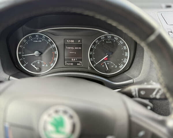 Синий Шкода Октавия, объемом двигателя 1.6 л и пробегом 215 тыс. км за 9500 $, фото 18 на Automoto.ua