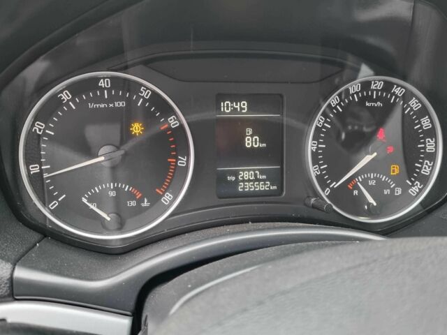 Синий Шкода Октавия, объемом двигателя 1.4 л и пробегом 235 тыс. км за 7500 $, фото 17 на Automoto.ua