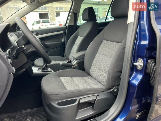 Синий Шкода Октавия, объемом двигателя 1.8 л и пробегом 154 тыс. км за 6200 $, фото 26 на Automoto.ua