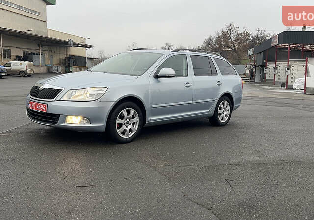 Синий Шкода Октавия, объемом двигателя 1.4 л и пробегом 213 тыс. км за 7599 $, фото 13 на Automoto.ua