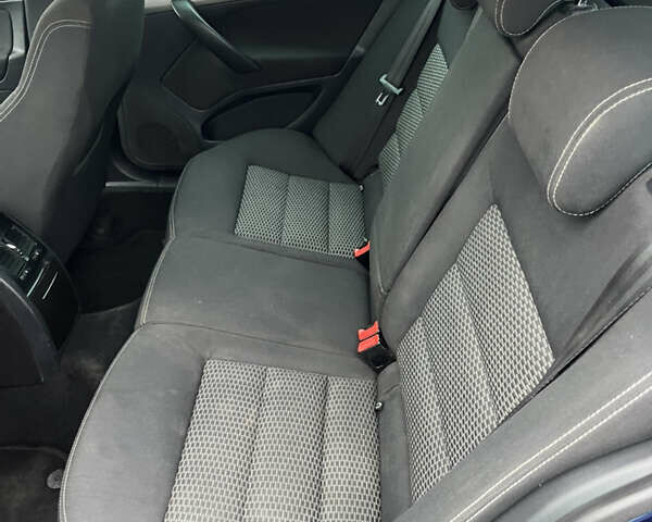 Синий Шкода Октавия, объемом двигателя 1.4 л и пробегом 273 тыс. км за 5900 $, фото 54 на Automoto.ua