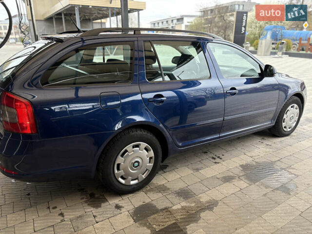 Синій Шкода Октавія, об'ємом двигуна 1.9 л та пробігом 245 тис. км за 6900 $, фото 4 на Automoto.ua