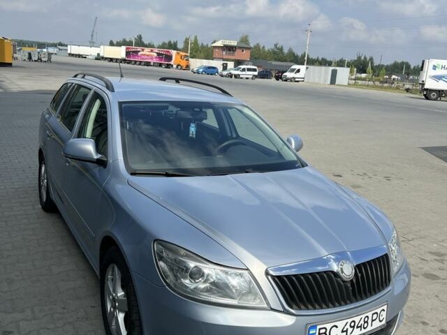 Синій Шкода Октавія, об'ємом двигуна 1.6 л та пробігом 335 тис. км за 6500 $, фото 7 на Automoto.ua