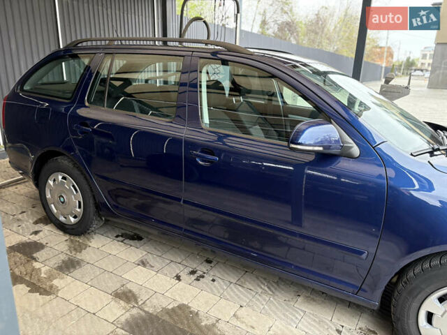Синій Шкода Октавія, об'ємом двигуна 1.9 л та пробігом 245 тис. км за 6900 $, фото 14 на Automoto.ua