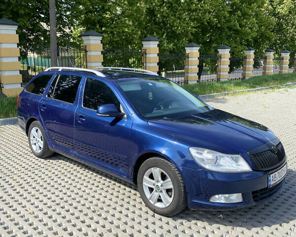Синій Шкода Октавія, об'ємом двигуна 1.6 л та пробігом 244 тис. км за 7699 $, фото 7 на Automoto.ua