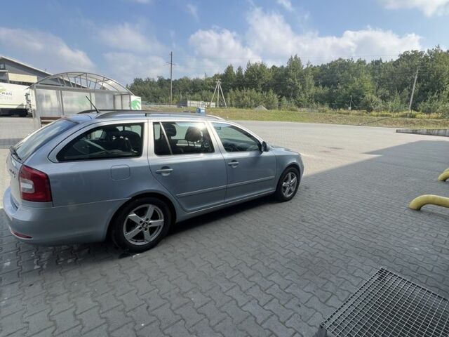 Синій Шкода Октавія, об'ємом двигуна 1.6 л та пробігом 335 тис. км за 6500 $, фото 5 на Automoto.ua