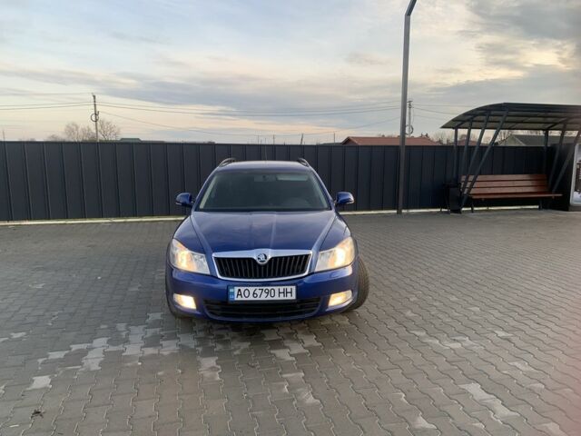 Синій Шкода Октавія, об'ємом двигуна 1.6 л та пробігом 276 тис. км за 6500 $, фото 12 на Automoto.ua