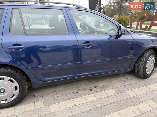 Синій Шкода Октавія, об'ємом двигуна 1.9 л та пробігом 245 тис. км за 6900 $, фото 22 на Automoto.ua