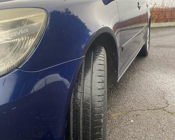 Синій Шкода Октавія, об'ємом двигуна 1.6 л та пробігом 294 тис. км за 7000 $, фото 2 на Automoto.ua