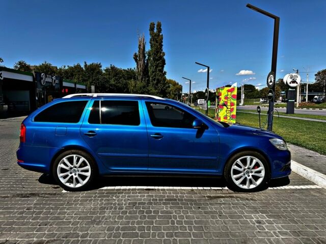 Синій Шкода Октавія, об'ємом двигуна 2 л та пробігом 250 тис. км за 9700 $, фото 3 на Automoto.ua