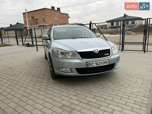 Синий Шкода Октавия, объемом двигателя 1.6 л и пробегом 256 тыс. км за 7950 $, фото 10 на Automoto.ua