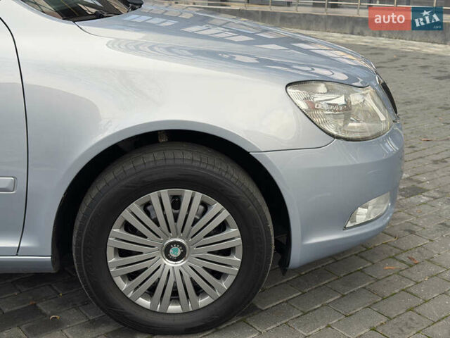 Синий Шкода Октавия, объемом двигателя 1.6 л и пробегом 186 тыс. км за 8400 $, фото 62 на Automoto.ua