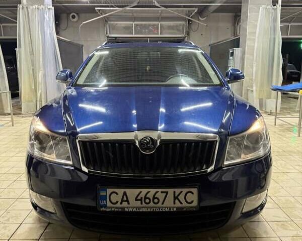 Синий Шкода Октавия, объемом двигателя 1.9 л и пробегом 300 тыс. км за 7800 $, фото 5 на Automoto.ua