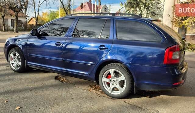 Синий Шкода Октавия, объемом двигателя 1.39 л и пробегом 260 тыс. км за 6500 $, фото 1 на Automoto.ua