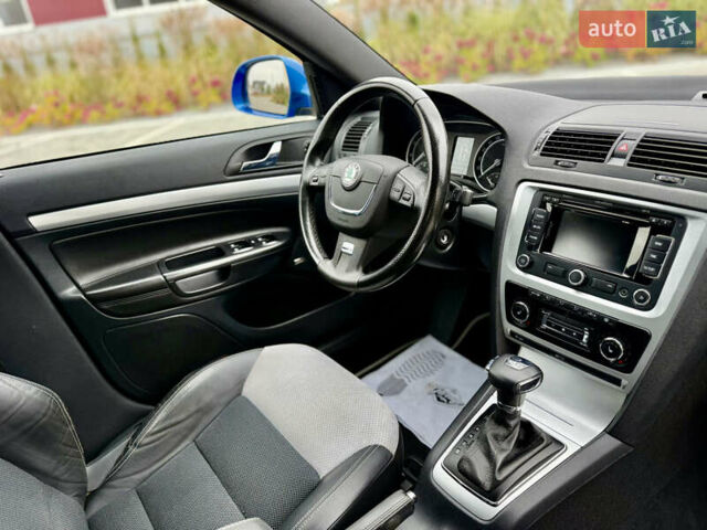 Синій Шкода Октавія, об'ємом двигуна 2 л та пробігом 205 тис. км за 11000 $, фото 55 на Automoto.ua