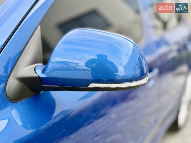 Синій Шкода Октавія, об'ємом двигуна 2 л та пробігом 205 тис. км за 11000 $, фото 15 на Automoto.ua
