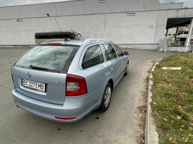 Синій Шкода Октавія, об'ємом двигуна 1.6 л та пробігом 361 тис. км за 6307 $, фото 2 на Automoto.ua