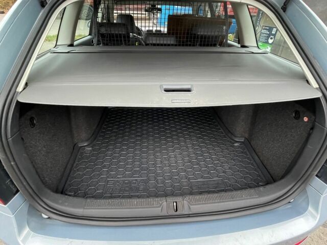 Синій Шкода Октавія, об'ємом двигуна 1.6 л та пробігом 361 тис. км за 6307 $, фото 11 на Automoto.ua