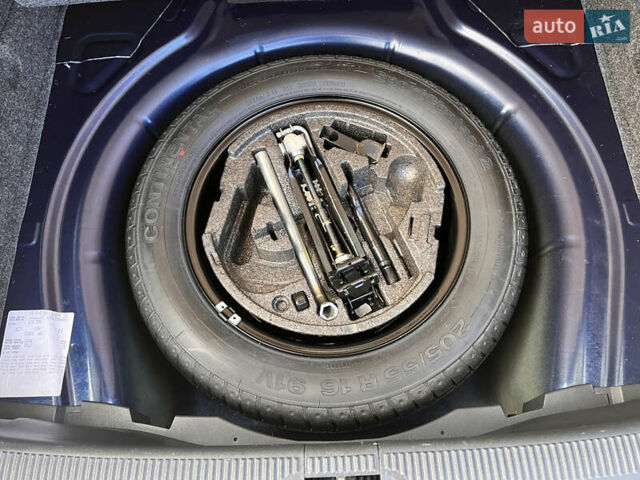 Синий Шкода Октавия, объемом двигателя 1.8 л и пробегом 223 тыс. км за 7600 $, фото 22 на Automoto.ua