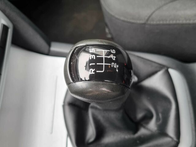 Синий Шкода Октавия, объемом двигателя 1.4 л и пробегом 235 тыс. км за 7500 $, фото 15 на Automoto.ua