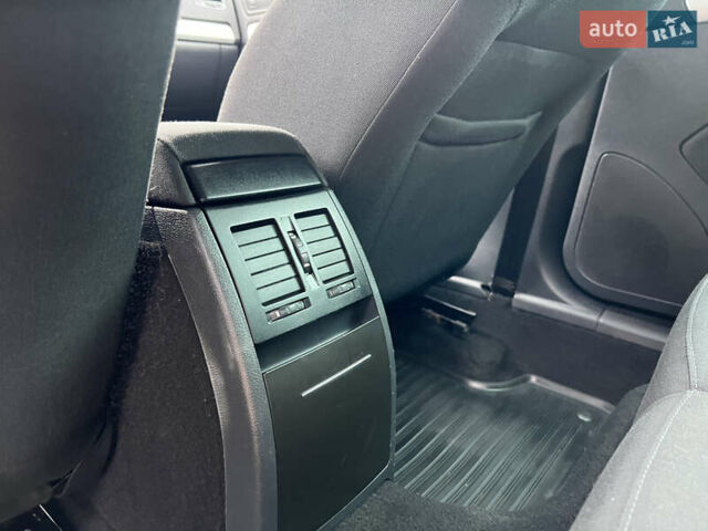 Синий Шкода Октавия, объемом двигателя 1.8 л и пробегом 154 тыс. км за 6200 $, фото 33 на Automoto.ua