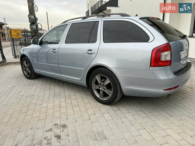 Синий Шкода Октавия, объемом двигателя 1.6 л и пробегом 256 тыс. км за 7950 $, фото 25 на Automoto.ua