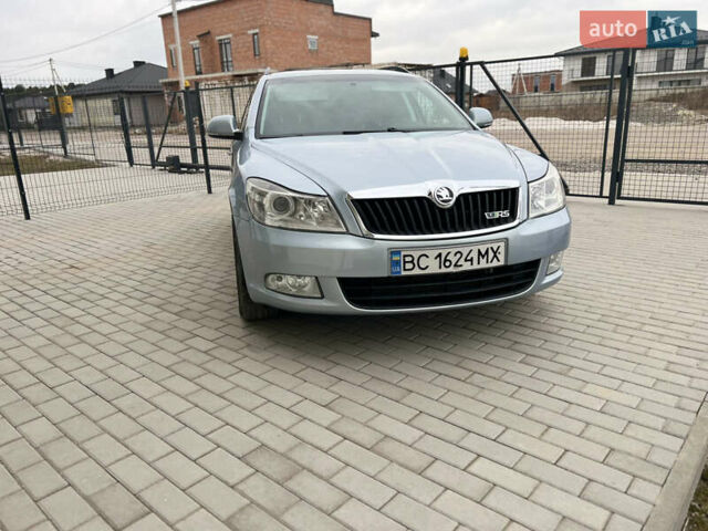 Синий Шкода Октавия, объемом двигателя 1.6 л и пробегом 256 тыс. км за 7950 $, фото 11 на Automoto.ua