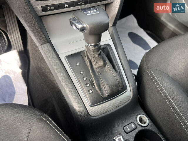 Синий Шкода Октавия, объемом двигателя 1.4 л и пробегом 228 тыс. км за 7350 $, фото 21 на Automoto.ua