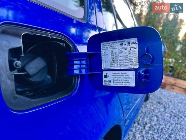 Синий Шкода Октавия, объемом двигателя 1.6 л и пробегом 233 тыс. км за 7800 $, фото 123 на Automoto.ua