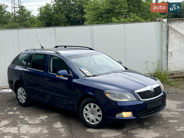 Синий Шкода Октавия, объемом двигателя 1.8 л и пробегом 154 тыс. км за 6200 $, фото 5 на Automoto.ua