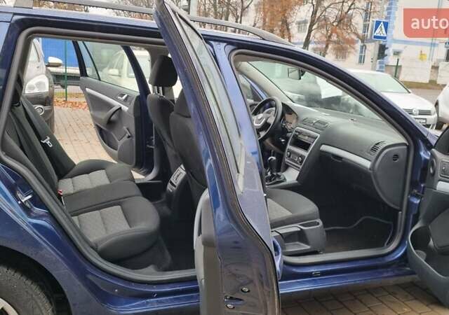 Синій Шкода Октавія, об'ємом двигуна 1.4 л та пробігом 235 тис. км за 7500 $, фото 23 на Automoto.ua