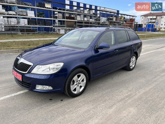 Синий Шкода Октавия, объемом двигателя 1.8 л и пробегом 223 тыс. км за 7600 $, фото 4 на Automoto.ua