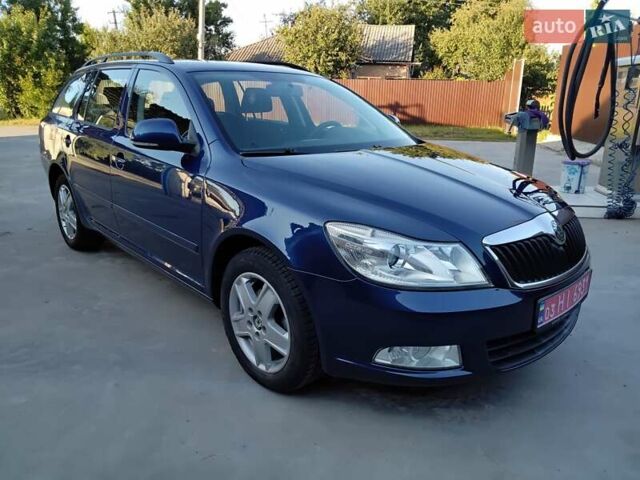 Синий Шкода Октавия, объемом двигателя 0 л и пробегом 230 тыс. км за 7500 $, фото 8 на Automoto.ua