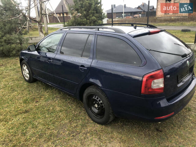 Синий Шкода Октавия, объемом двигателя 0 л и пробегом 230 тыс. км за 4750 $, фото 4 на Automoto.ua