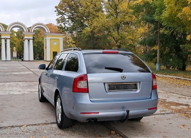 Синий Шкода Октавия, объемом двигателя 1.4 л и пробегом 160 тыс. км за 6400 $, фото 10 на Automoto.ua
