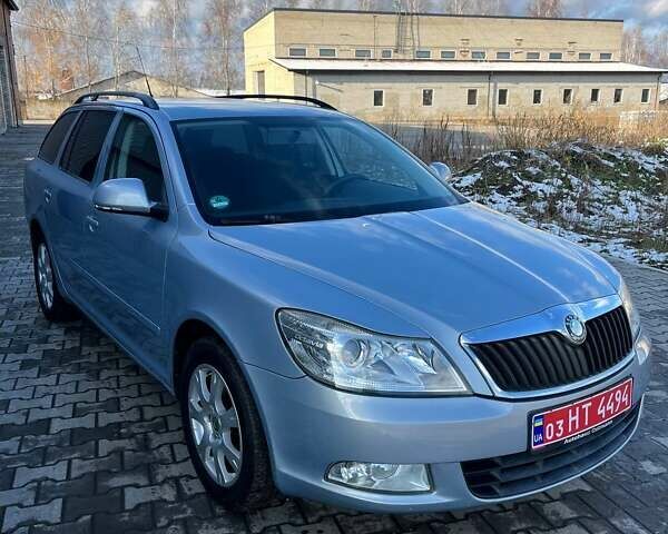 Синий Шкода Октавия, объемом двигателя 1.4 л и пробегом 212 тыс. км за 6400 $, фото 9 на Automoto.ua